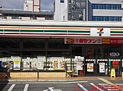 セブンイレブンJR茨木駅西店 徒歩4分。 280m