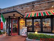 ジョリーパスタ茨木店 徒歩9分。 700m