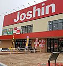 ジョーシン茨木店 徒歩9分。 660m