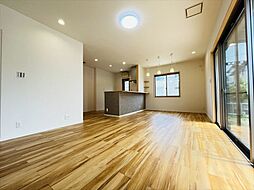 桑名市陽だまりの丘4丁目:リビング
