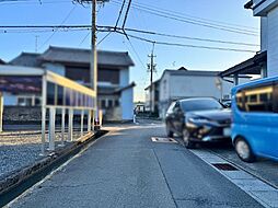 桑名市大字小泉字里:前面道路含む現地写真