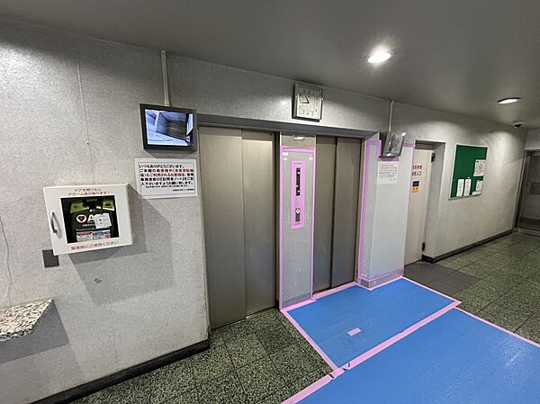 エントランスを拡大表示