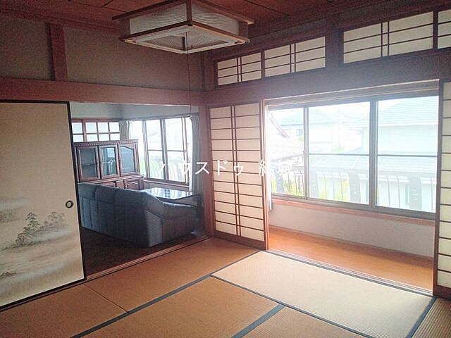 室内 筑西市外塚