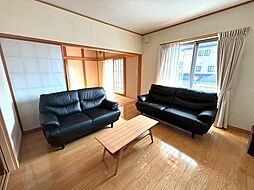 居間
