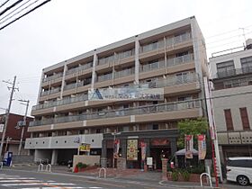 リッツ小阪  ｜ 大阪府東大阪市西堤学園町1丁目（賃貸マンション1K・6階・22.72㎡） その1