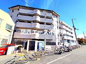 ベルジュネス  ｜ 大阪府東大阪市若江西新町1丁目（賃貸マンション1K・1階・20.41㎡） その1