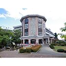 中学校「諏訪市立諏訪中学校まで843ｍ」