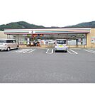 コンビニ「セブンイレブン諏訪四賀桑原店まで722ｍ」