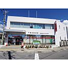 郵便局「下諏訪郵便局まで1061ｍ」