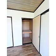 建物内の同仕様の部屋の写真となります。