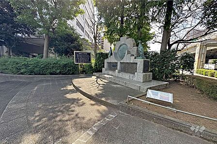 埠頭公園の外観