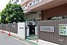周辺：笹塚こども図書館の外観