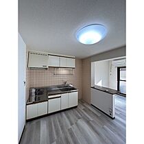 クレスト21 S棟 203 ｜ 岐阜県各務原市鵜沼古市場町４丁目（賃貸マンション2LDK・2階・62.37㎡） その4