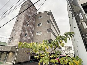 第二メゾン北川 401 ｜ 岐阜県岐阜市松鴻町２丁目（賃貸マンション1DK・4階・25.00㎡） その1