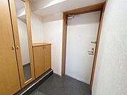 写真は建物の1室を掲載しております、仕様が異なる場合には現況優先となります