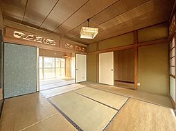 居間