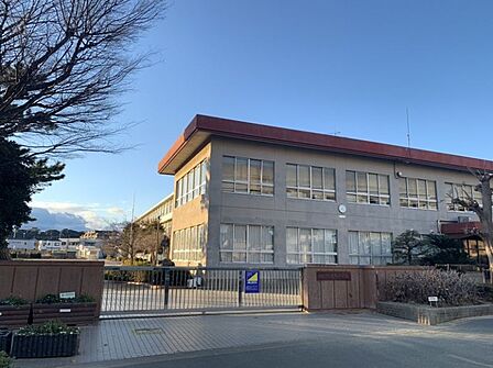 曳馬小学校まで徒歩約14分●学校教育目標「心やさしく ねばり強く 学び続ける子」 夢と希望と勇気をもって生きる子どもを目指します。