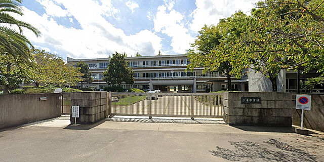 周辺 木田郡三木町大字下高岡