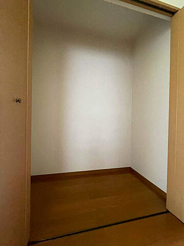 収納 高松市亀田南町462-2