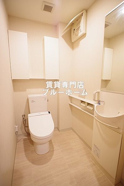 画像8:手洗い場のある広いトイレです！