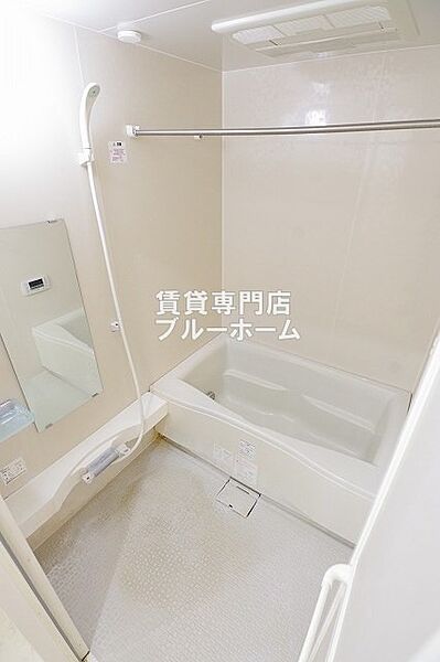画像6:浴室乾燥機付きのお風呂！