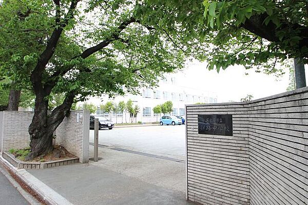 画像14:名古屋市立汐路中学校