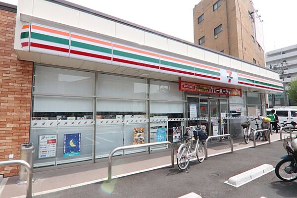 画像21:セブンイレブン　名古屋熱田駅前店