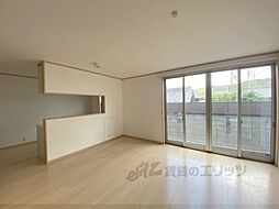 JR奈良線 棚倉駅 徒歩13分の賃貸一戸建て 1階5LDKのリビング/ダイニング