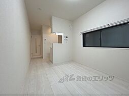 ハーモニーテラス淀下津町III 3階1LDKのリビング/ダイニング