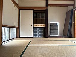 川尻　戸建 5LDKの室内