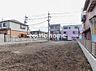 外観：【現地土地】スーパーやドラッグストアが徒歩約１分！暮らしに便利な住環境です♪