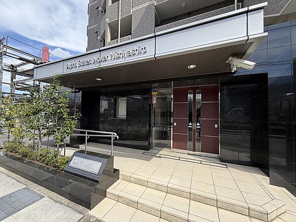 エントランスを拡大表示
