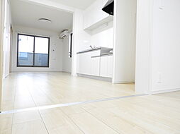 ベストウォール篠原 3階2LDKのリビング/ダイニング