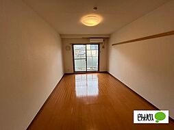 JR東海道・山陽本線 野洲駅 徒歩6分の賃貸マンション 1階1Kのリビング/ダイニング