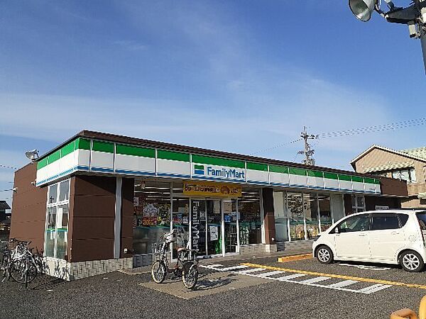 画像16:その他「ファミリーマート東浜店様まで550m」