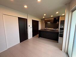 Woodstock Nest 2階2LDKのリビング/ダイニング