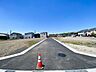 外観：前面道路含む現地写真