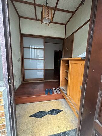 玄関