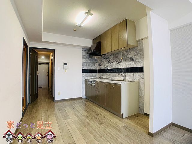 リビング/ダイニング ライオンズマンション竹の塚第3 4階/-