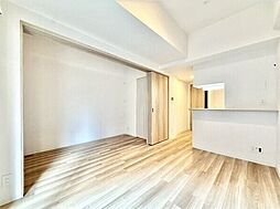 名鉄名古屋本線 神宮前駅 徒歩9分の賃貸マンション 2階1LDKのリビング/ダイニング