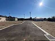 千葉県鴨川市広場：物件画像