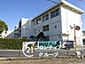 周辺：香芝市立下田小学校 徒歩10分。 800m