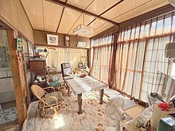 居間
