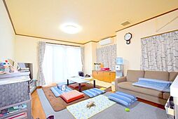 大崎市古川西館2丁目 3LDKのリビング/ダイニング