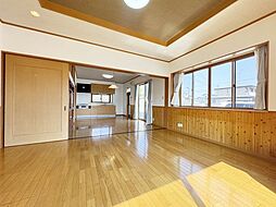 居間