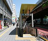 仲御徒町駅(東京メトロ 日比谷線) 徒歩8分。 640m