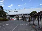 潮見駅(JR 京葉線) 徒歩8分。徒歩30分。 570m