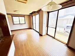 居間
