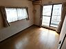 子供部屋：お子様部屋に丁度良い6帖間です