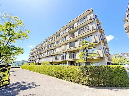 ライブタウン湘南野比5号棟、現地写真です。